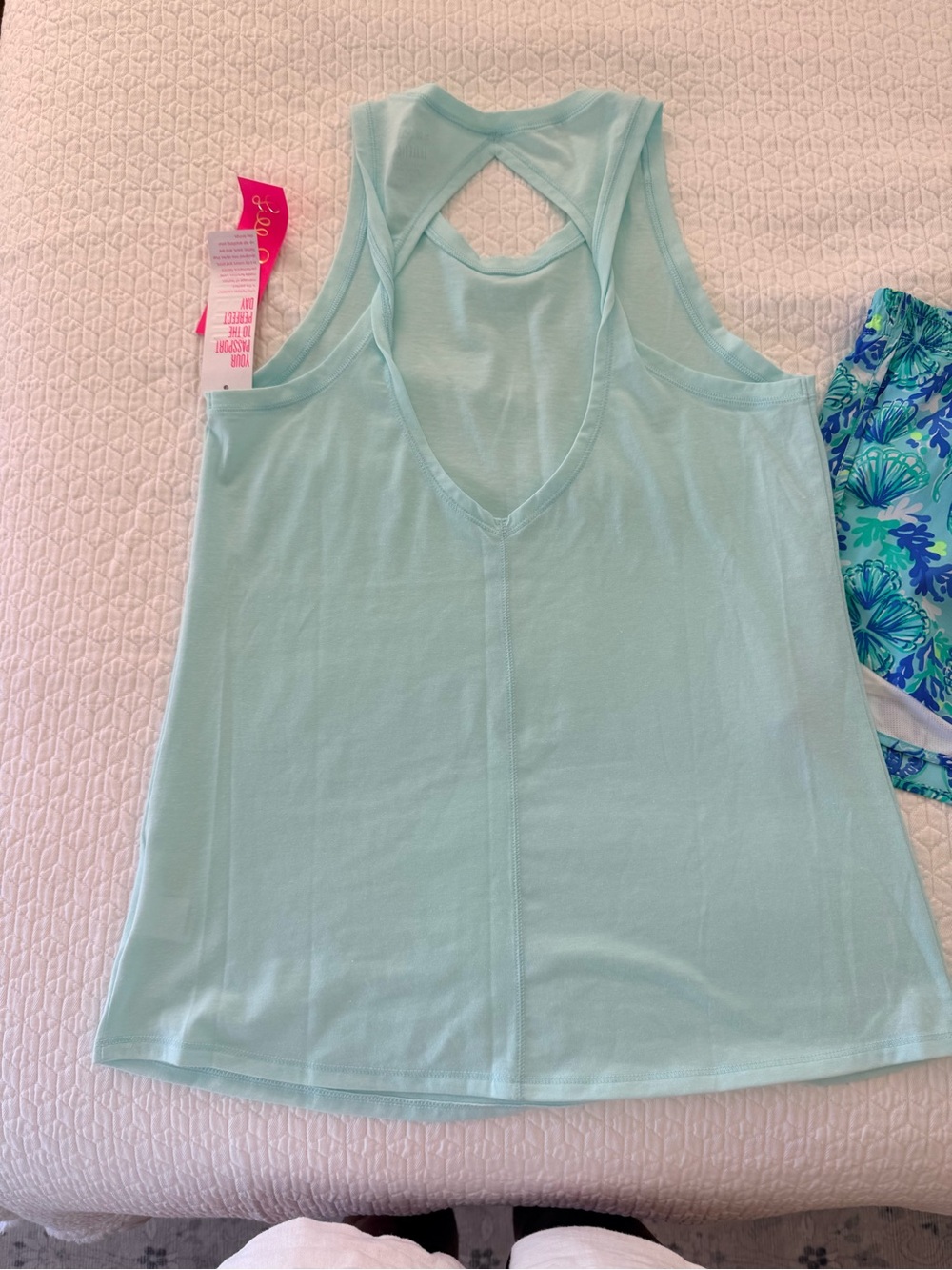 S- Lilly Pulitzer Seafoam Racerback Tank and M- Ocean Trail Shorts - Picture 4 of 12